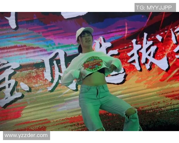 足球明星挑战自我演绎中文歌曲展现多才多艺的魅力与热爱
